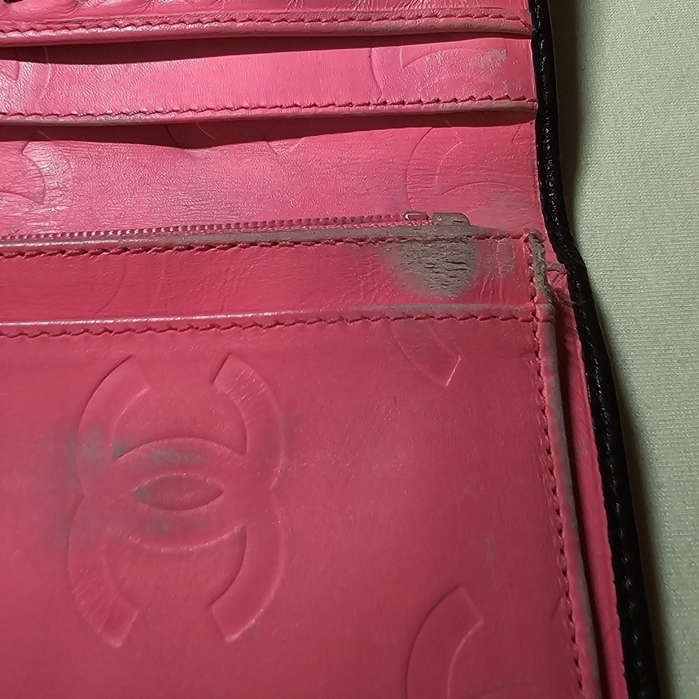 Chanel Authentic Black Quilted Leather White C Logo Continental Wallet Need Love - Picture 6 of 16